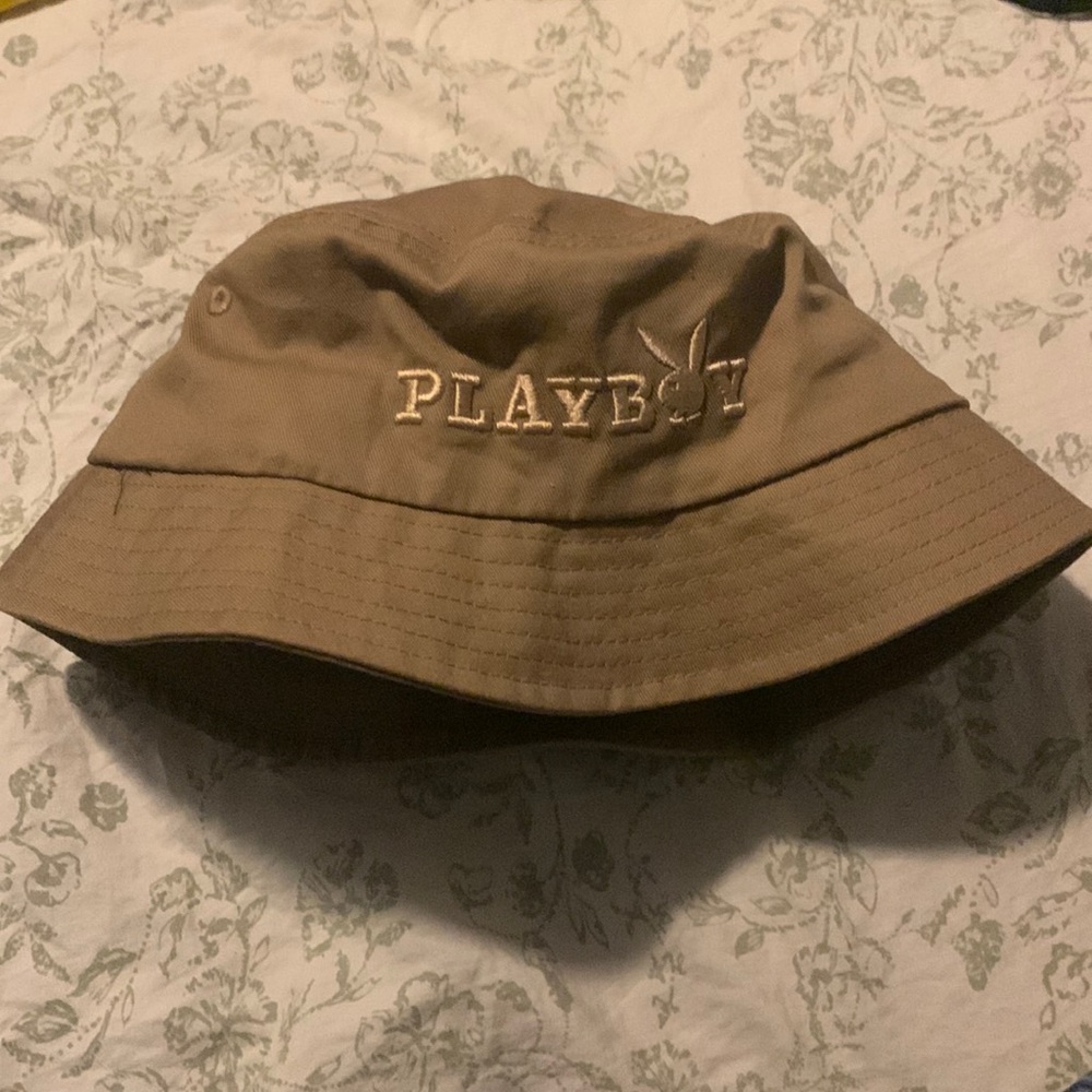 brown playboy bucket hat